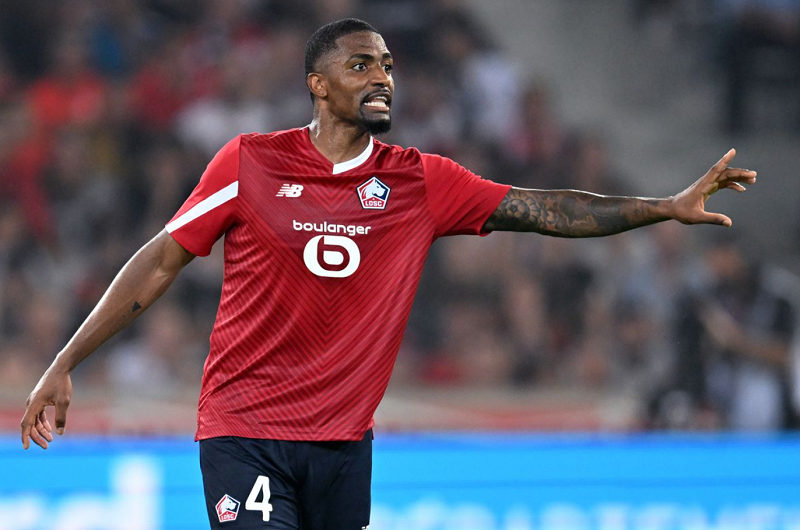 arsenal-de-mat-den-da-tang-cua-lille