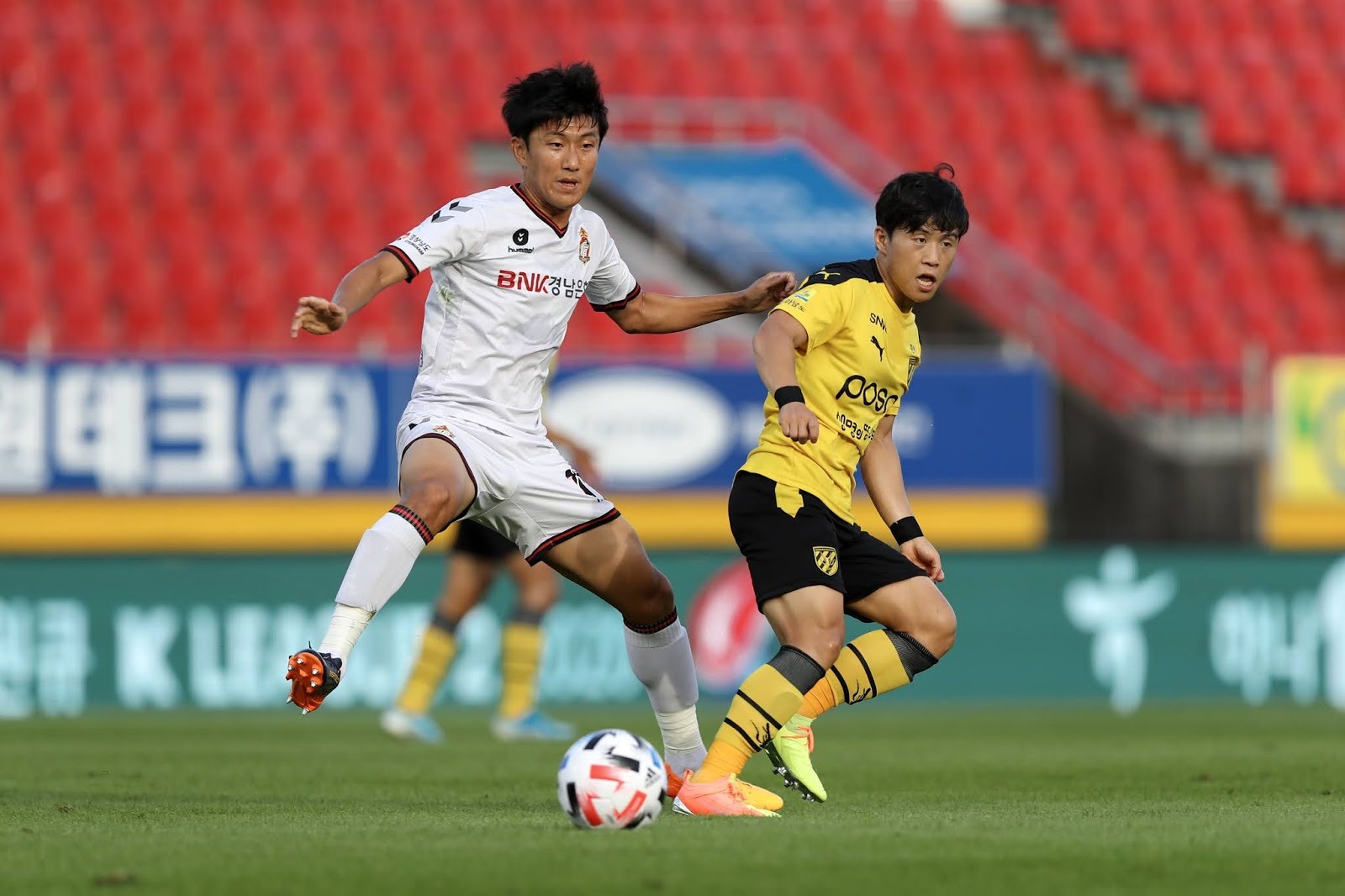 Nhận định soi kèo Gyeongnam vs Jeonnam lúc 12h00 ngày 8/10/2025