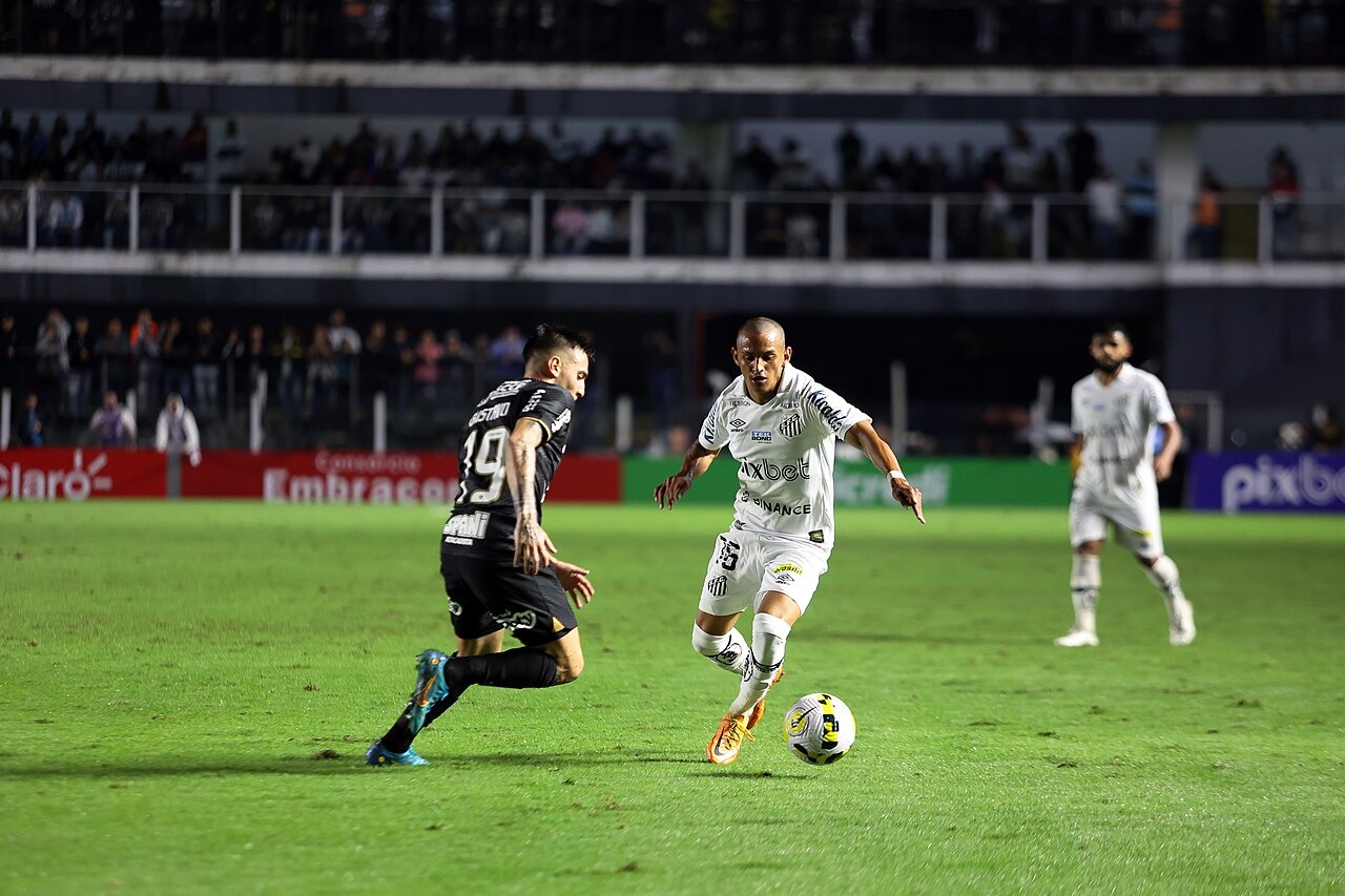 Nhận định soi kèo Santos vs Corinthians lúc 07h30 ngày 16/10/2025